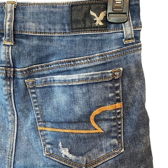 American Eagle Sz 0 Blue Denim Distressed Hi-Rise Shortie Super Stretch Shorts - Picture 4 of 7